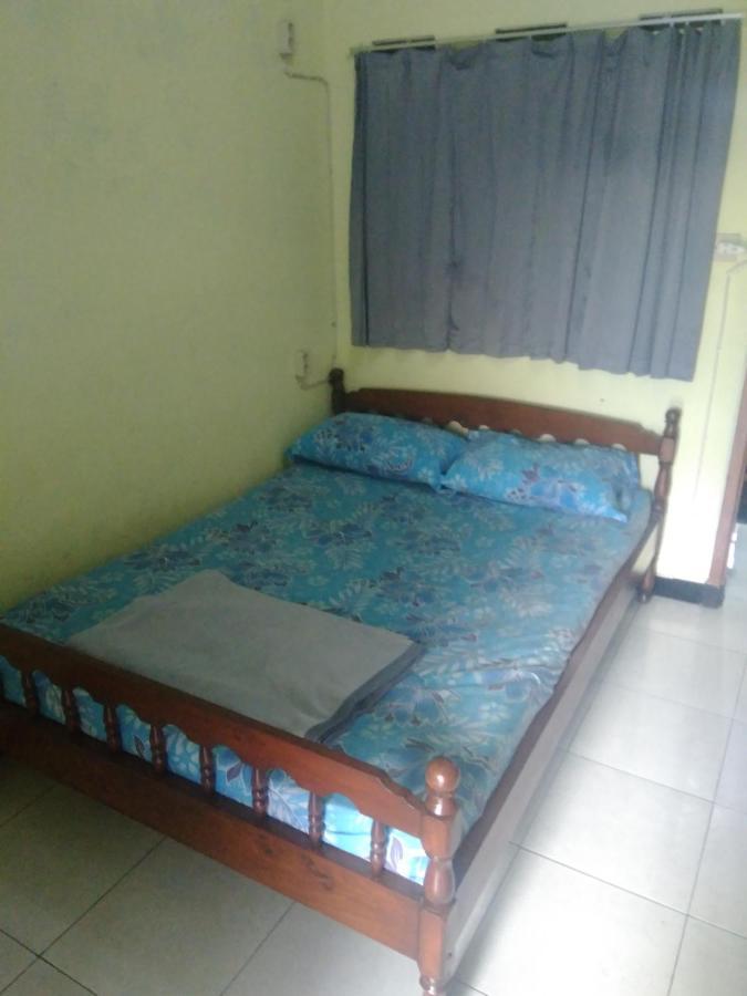 Dhika Adventure Hostel Probolinggo Exterior photo
